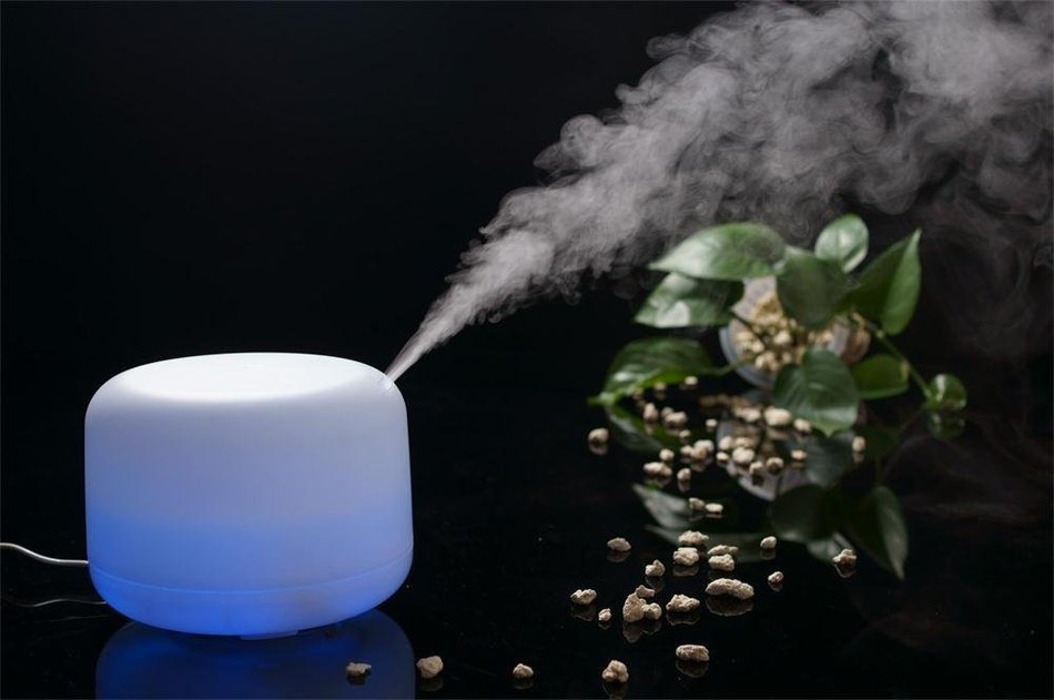 FLYMEI 500ml Aroma Essential Oil Diffuser Ultrasonic Air Humidifier with 4 Timer Settings LED Color Changing Lamps...