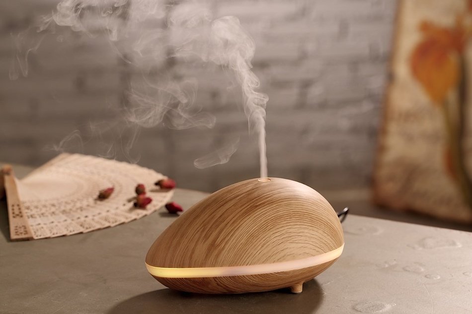 Humidifier,150ml Ispring Humidifier Ultrasonic Aroma Essential Oil Diffuser for Office Home Bedroom Living Room... N11