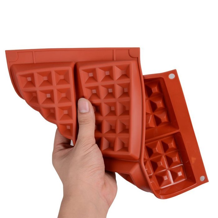 4-Cavity Mini Fancy Bundt Waffles Cake Cookie Pan Silicone DIY Mold Baking Mould N5