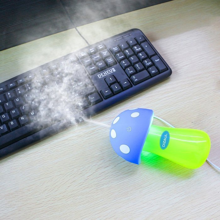 Ultrasonic Cool Mist Humidifier,Dizaul Mushroom Humidifier 200ml for skin moisturing,stealth mask with No Noise... N7