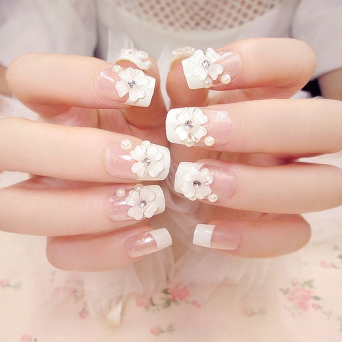 Spritech(TM) 24 Pre Design Elegant Flower Bling Rhinestone Fake Nail Piece for Bride Salon Laday Daily Use N16