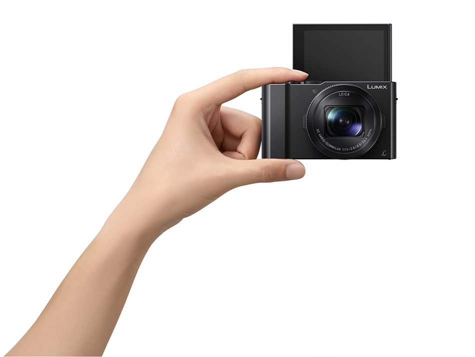 Panasonic LUMIX DMC-LX10K Camera, 20.1 Megapixel 1" Sensor, 3X 24-72mm F/1.4-2.8 LEICA DC Lens, Black N7