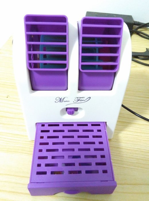 Srasi Mini USB Table Desk Portable Fan Dual Air Outlet Bladeless Fan Air Conditioning Fan (Blue) N2