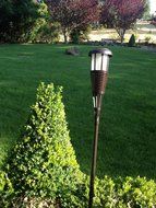 Newhouse Lighting Solar Flickering LED Tiki Torches, Dark Chocolate, 2-Pack N2