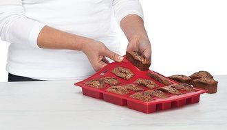 Harold Import Company European-Grade Silicone Rose Levy Beranbaum's Marvelous Mini Cake Pan, Red N3