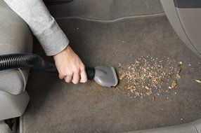 Bissell Cleanview Deluxe Corded Handheld Vacuum, 47R51 N5