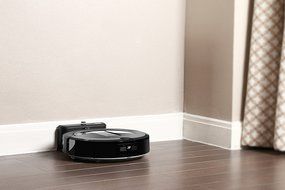 Robot Vacuum Cleaner Loomin A325 Auto Slim Anti Fall Floor Robotic Cleaner (A325-Black) N4