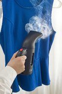 Quick Steam Commercial Grade 900 Watt Fabric Steamer, 60 Second Fast-Heat Aluminum Heating Element Quickly Removes... N9
