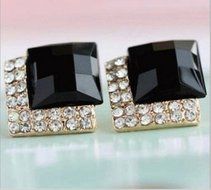 1 Pair New Fashion Women Lady Elegant Crystal Rhinestone Ear Stud Earrings W8 N4