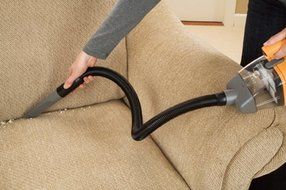 Bissell Cleanview Deluxe Corded Handheld Vacuum, 47R51 N10