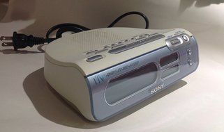 Sony ICF-C273 - LIV Fm/Am Clock Radio