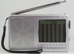 Kaito KA1103 Worldband Radio, Silver N4