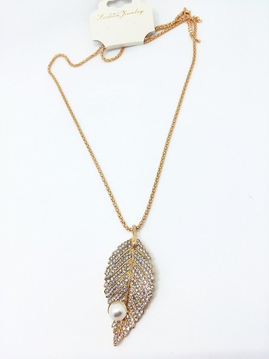 QTMY Rhinestone Leaves Pearl Fashion Statement Choker Long gold Necklace Jewelry with Pendant for Women N2