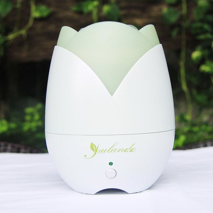 Aroma Essential Oil Mist Humidifier Ultrasonic Diffuser with LED Light and Auto Shut-off Function, 130ml N4