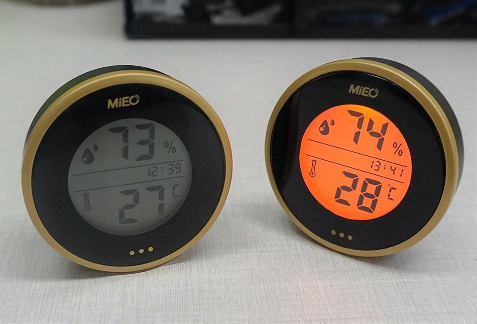 Incubator Thermometer Hygrometer with Hi/Low Memory and Touch Checking Button 2pcs Gold/Pack.Mieo (Gold2) N9