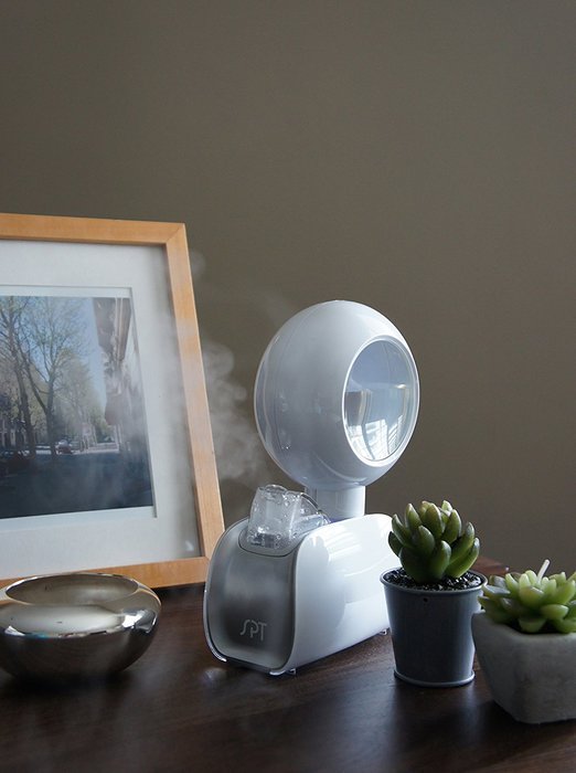SPT SU-1054 Personal Humidifier with Water Bottle N3