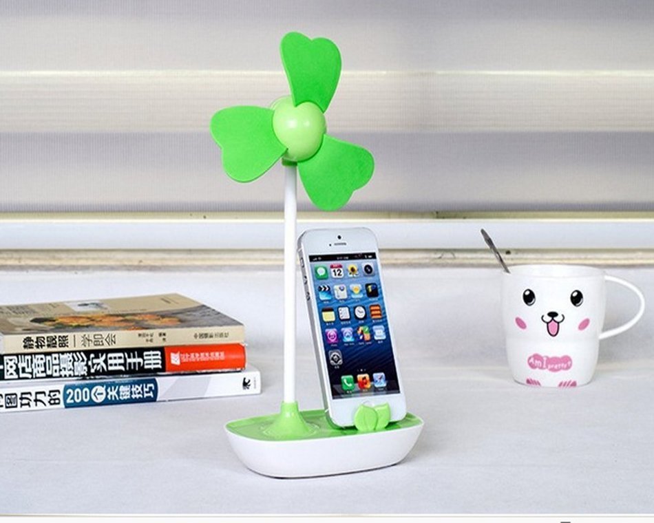 Glovion Four-leaf Clover EVA Soft Blade USB Mini Desktop Fan with Phone Holder and Ac Adapter (Pink) N15