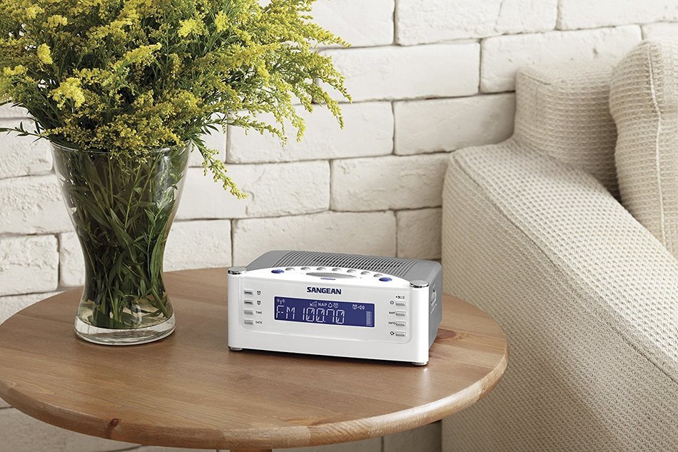 Sangean Atomic Clock Radio