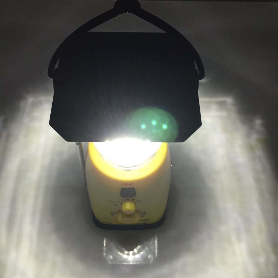 iRonsnow IS-049 Solar Hand Crank Dynamo Emergency LED Camping Lantern Flashlight with FM AM Radio, 500mAh Backup... N3
