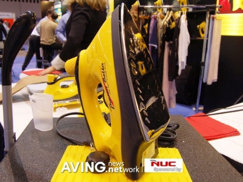 Famous Yellow Dry Steam Iron N4