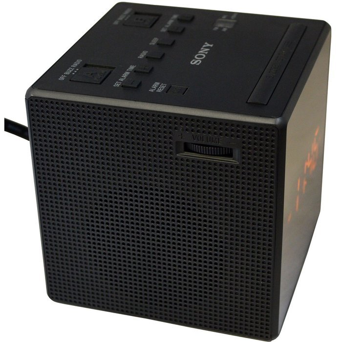 Sony Dual Alarm Clock with Extendable Snooze, AM/FM Radio, Built-in Calendar, Large LED Display, & Battery Backup... N6
