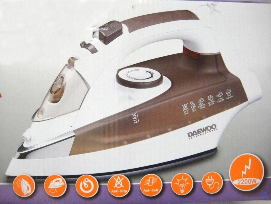 Daewoo DSI-9255 2200-watt Auto-Shut Off Steam Iron, 220V N5