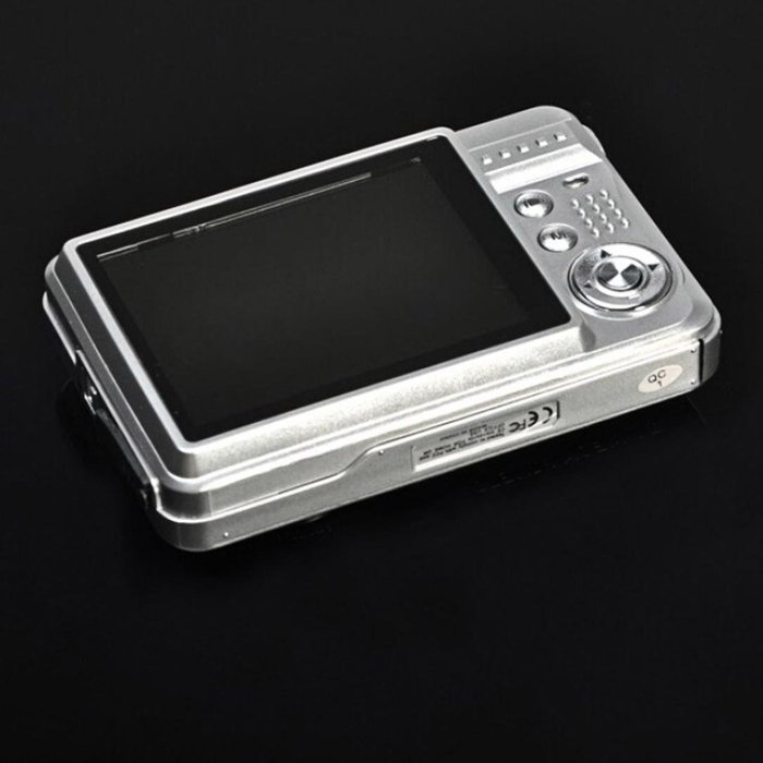 Rumas 18 Mega Pixels CMOS 2.7 inch TFT LCD Screen HD 720P Digital Camera N10