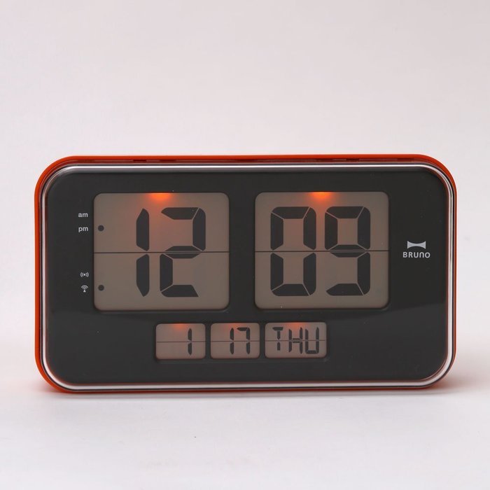 Idea International: Bruno Retro Digital Flip Clock Large - Orange N2