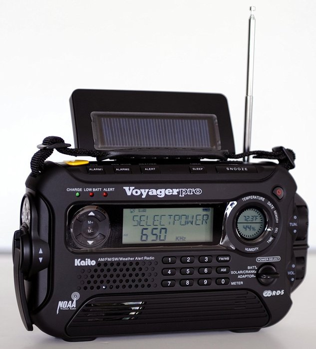 KA600 BLACK Solar/Crank AM/FM/SW NOAA Weather Radio, BONUS AC adapter/charger, Bonus Reel Antenna, 5-LED reading... N4