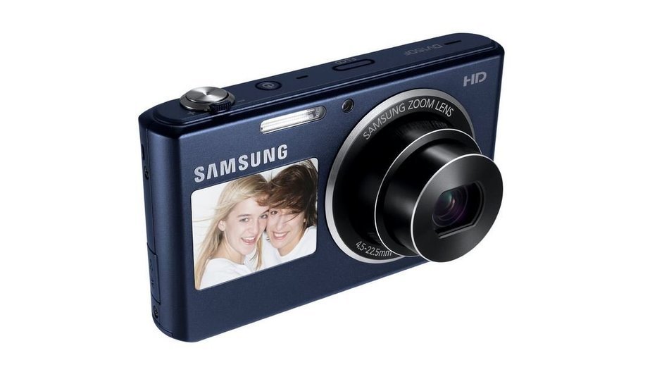 Samsung DV150F 16.2MP Smart WiFi Digital Camera with 5x Optical Zoom and 2.7" front and 1.5" rear Dual LCD Screens... N6