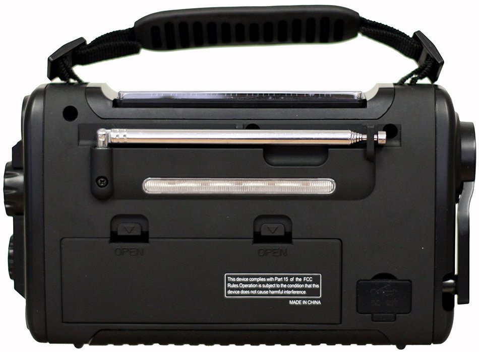 Kaito Voyager Solo KA450 Solar/Dynamo AM/FM//SW & NOAA Weather Emergency Radio with Alert & Cell Phone Charger... N11