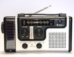 topAlert Emergency Solar Hand Crank Dynamo AM/FM/NOAA Weather Radio, Flashlight, Reading LED Light, Cell Phone... N4