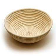Round Proofing Basket Banneton Brotform 8.5 Inch w/ LINER
