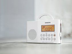 Sangean Am/fm Digital Shower Radio N4