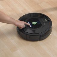 iRobot Roomba 770 Robotic Vacuum Cleaner N10