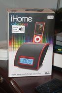 iHome iH110R FM Radio Alarm Clock