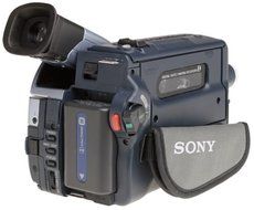 Sony DCRTRV140 Digital8 Camcorder with 2.5" LCD, Video Light &amp; USB Streaming (Discontinued by Manufacturer)