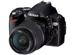 Nikon D40x 10.2MP Digital SLR Camera with 18-55mm f/3.5-5.6G ED II AF-S DX Zoom-Nikkor Lens (OLD MODEL) N10