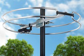 ViewTV VT-FM10 Outdoor Omnidirectional FM Antenna - 80 Miles Range N5