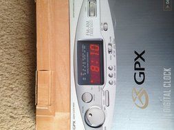 undercababiner clock radio am%2Ffm radio digital clock gpx N2