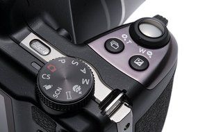 Kodak AZ521, 16MP Camera with 52x Optical Zoom, 3" LCD Screen, 1080p Video Recording - Black N3