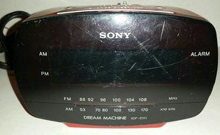 SONY ICF-C111WH AM/FM Dream Machine(R) Clock Radio (Discontinued by Manufacturer) N3