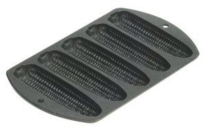 Lodge L927C3 Pre-Seasoned Cast Iron Cornstick Pan, 9-stick