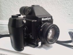 Mamiya 645E - SLR camera - medium - body only N3