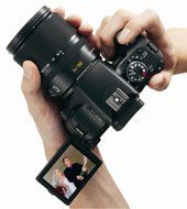 Panasonic DMC-L10 10.1MP Digital SLR Camera with Leica D Vario-Elmar 14-50mm f/3.8-5.6 Mega OIS Lens N5