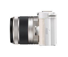 Pentax PENTAX Q-S1 (Pure White) 12.4MP Mirrorless Digital Camera with 3-Inch LCD (Pure White) N2