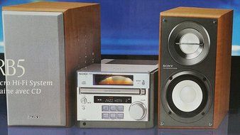 Sony HiFi Mini System CD/Tuner CMT-RB5