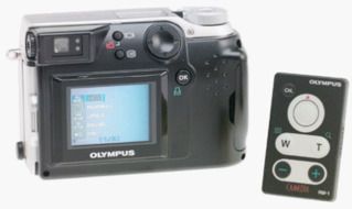 Olympus C-2000 Zoom 2.1MP Digital Camera