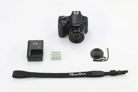 Canon Powershot SX60 16.1MP Digital Camera 65x Optical Zoom Lens 3-inch LCD Tilt Screen (Black) (Certified Refurbished) N5