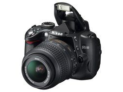 Nikon D5000 12.3 MP DX Digital SLR Camera with 18-55mm f/3.5-5.6G VR Lens and 2.7-inch Vari-angle LCD N12